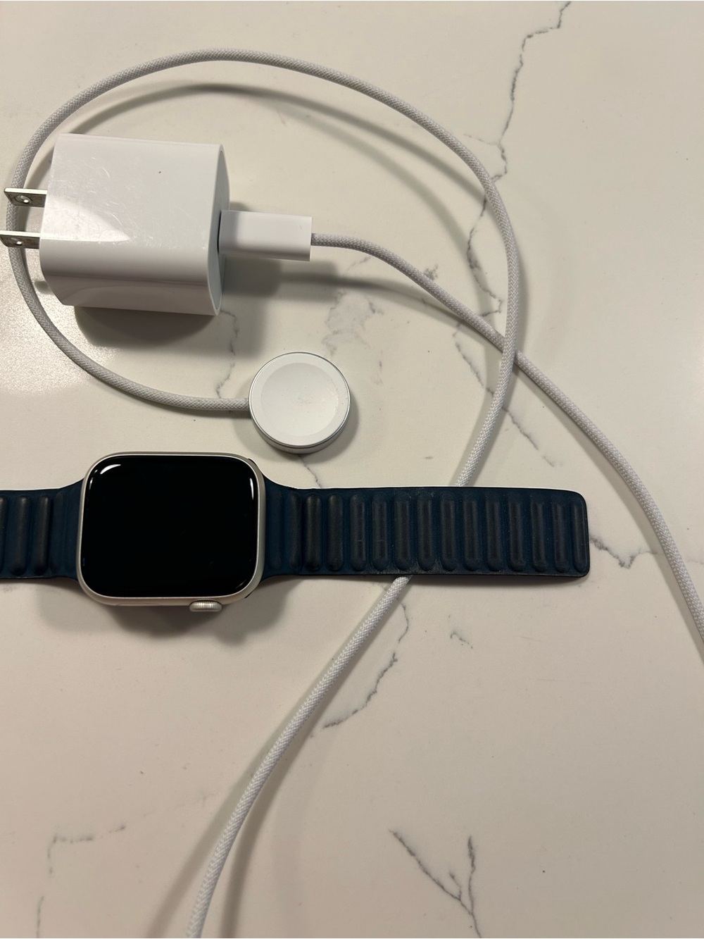 Apple Watch Series 9 With Navy Magnetic Band With Charger watchOS 26.4 - Picture 9 of 16